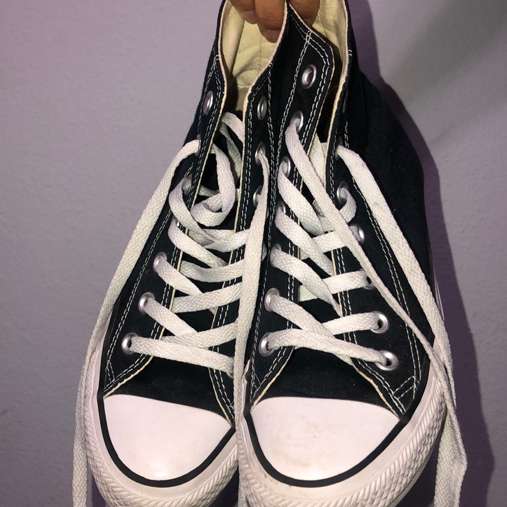 Black converse high tops